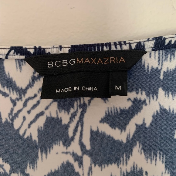 BCBGMaxAzria white & navy wrap dress size M - Picture 13 of 13